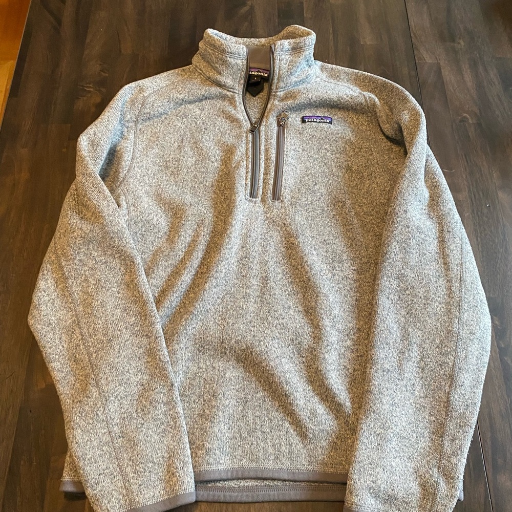 Patagonia Men’s Heather Light Gray Quarter-Zip Fleece Pullover